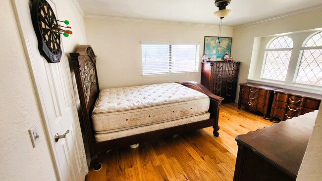 Building Photo - 4204 Country Brook Dr