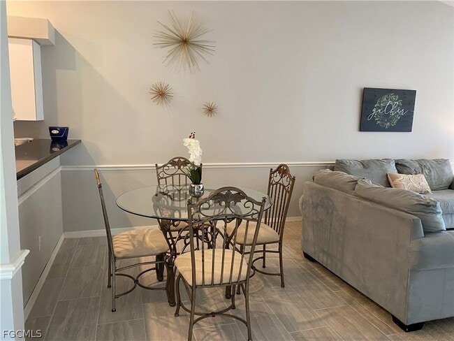 Building Photo - 20691 Country Creek Dr