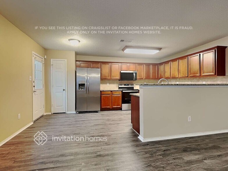 Building Photo - 2203 Wichita Tr