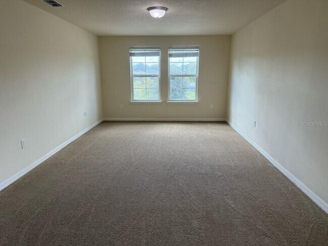 Building Photo - 4058 Brookshire Cir