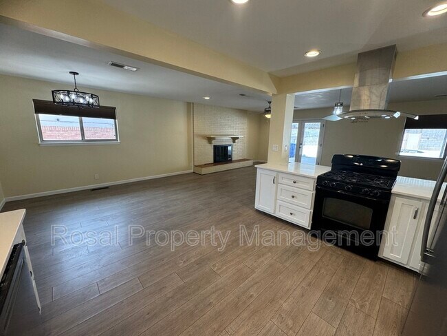 Building Photo - 8509 Las Camas Rd NE