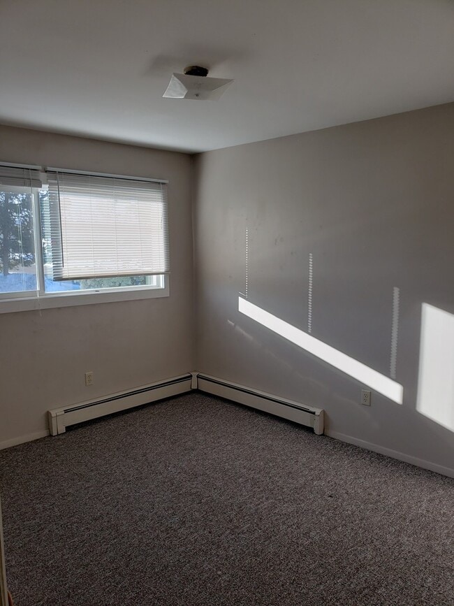 Building Photo - South 20th Ave