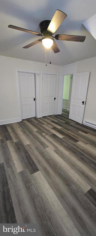 Building Photo - 213 W Market St