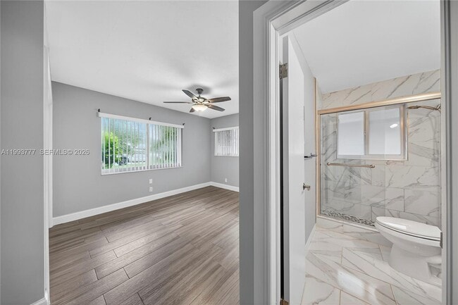 Building Photo - 2801 Coral Shores Dr