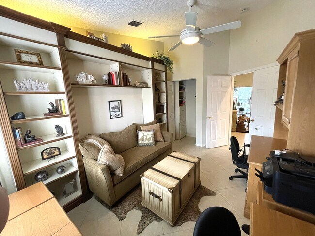 Building Photo - 7936 Laina Ln