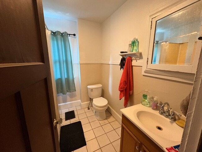 Building Photo - $2,200 | 4 Bedroom, 2 Bathroom House | No Pets | Available for August 1st, 2026 Move In!