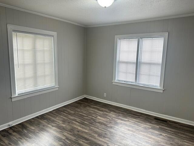 Building Photo - 745 E Henderson Dr