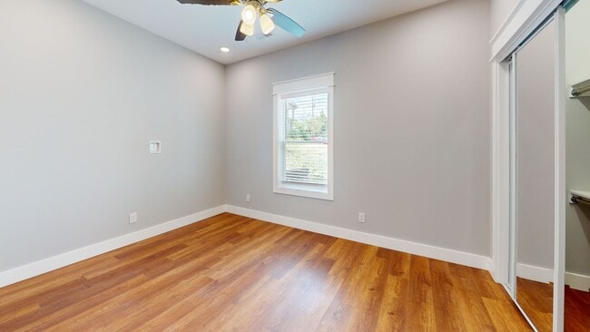 Building Photo - 1726 Forest Ave