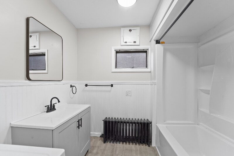 Building Photo - 108 Robble Ave