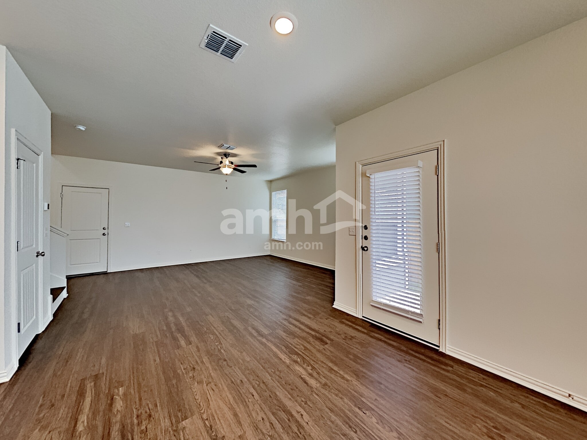 Building Photo - 2725 Lillybrook Ln