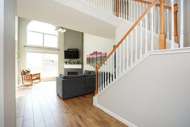 Building Photo - 10330 Sablebrook Ln