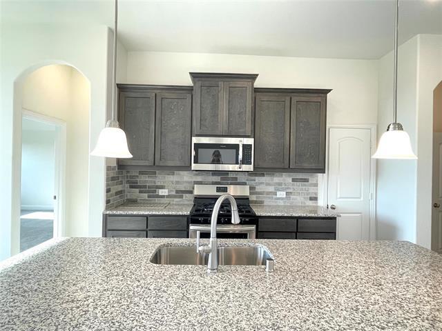 Building Photo - 4009 Whitetail Ln