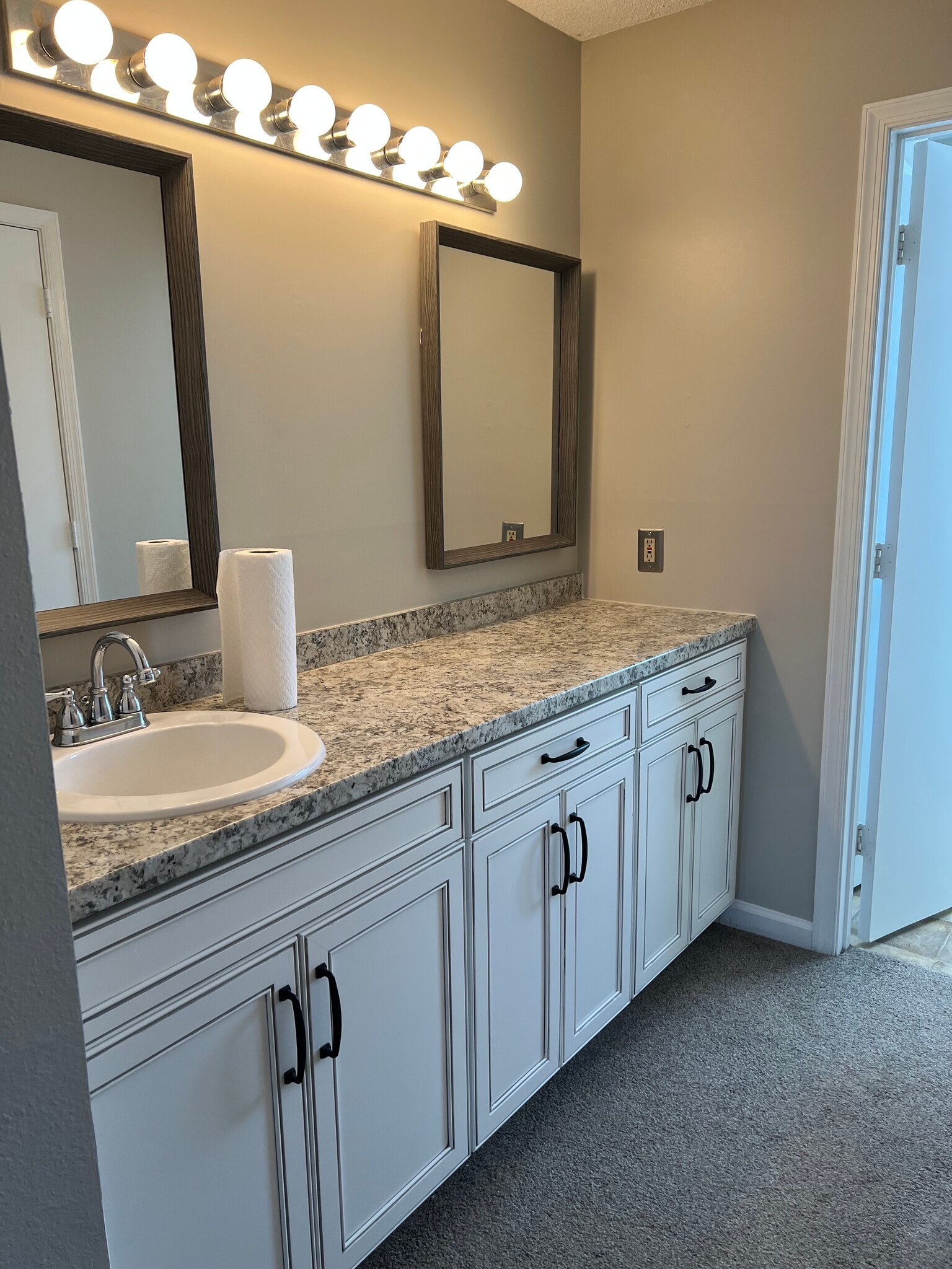 Building Photo - 260 Myrtle Greens Dr