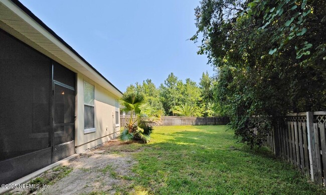 Building Photo - 268 Silver Glen Ave