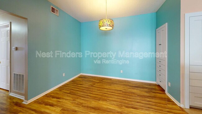 Building Photo - 211 Jardin De Mer Pl
