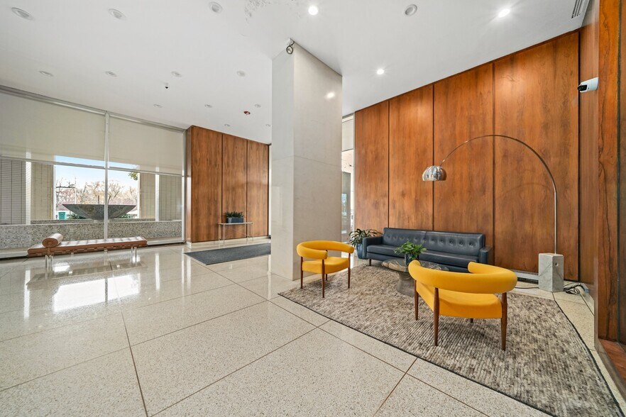 Building Photo - 3600 N Lake Shore Dr