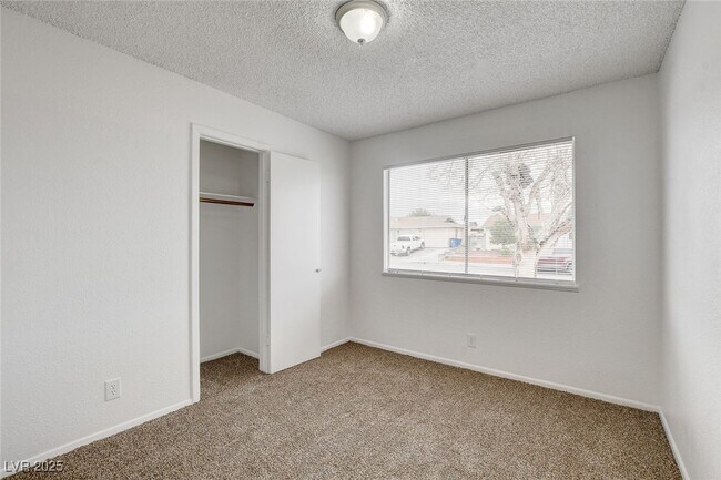 Building Photo - 6453 Bannock Way