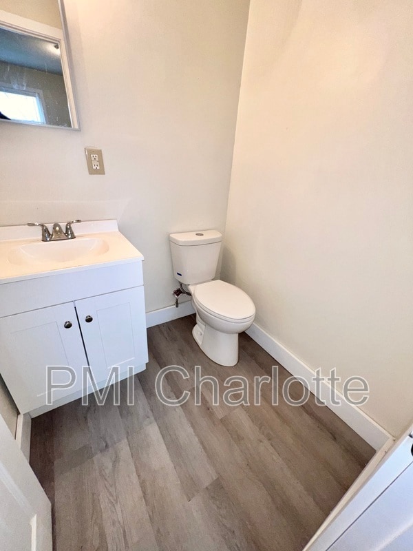 Building Photo - 3740 Branding Iron Dr