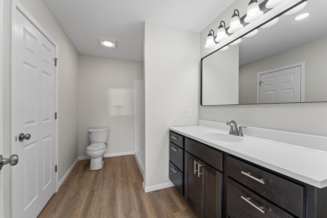 Building Photo - 400 Sherman