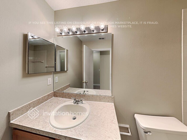 Building Photo - 6732 Brittany Chase Ct
