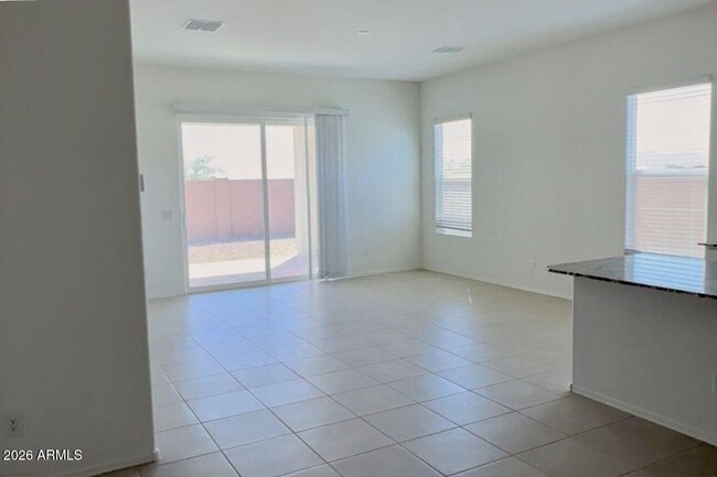 Building Photo - 15661 W Smoketree Dr