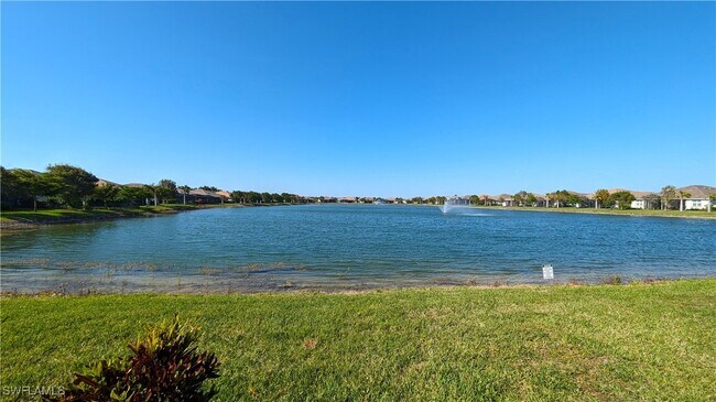 Building Photo - 14822 Edgewater Cir