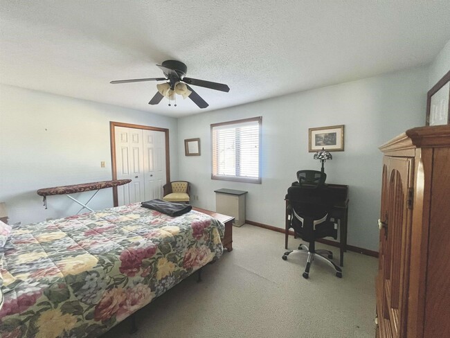 Building Photo - 155 Dorr Dr