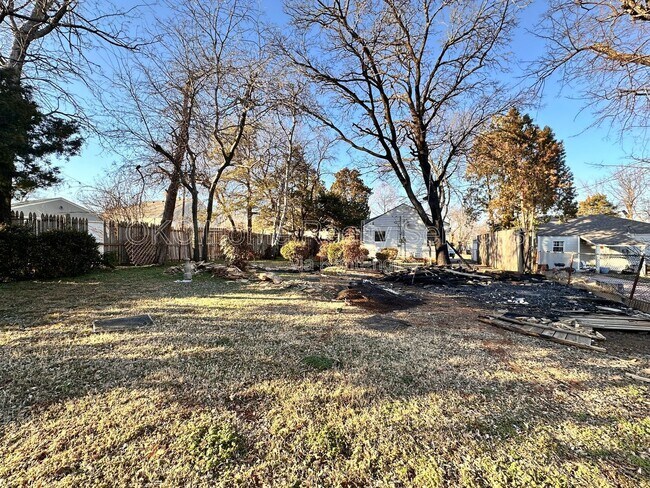 Building Photo - 2144 NW 36th St