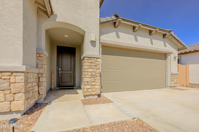Building Photo - 4234 Enmark Dr
