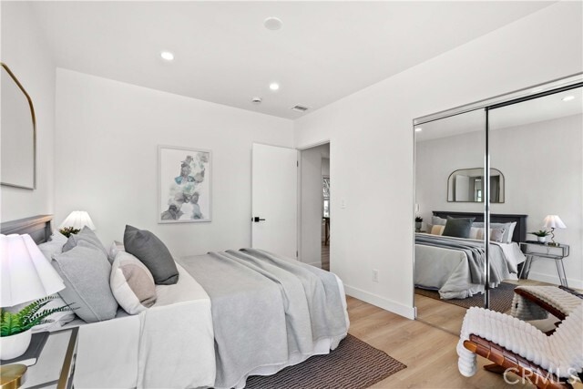 Building Photo - 2105 Pass