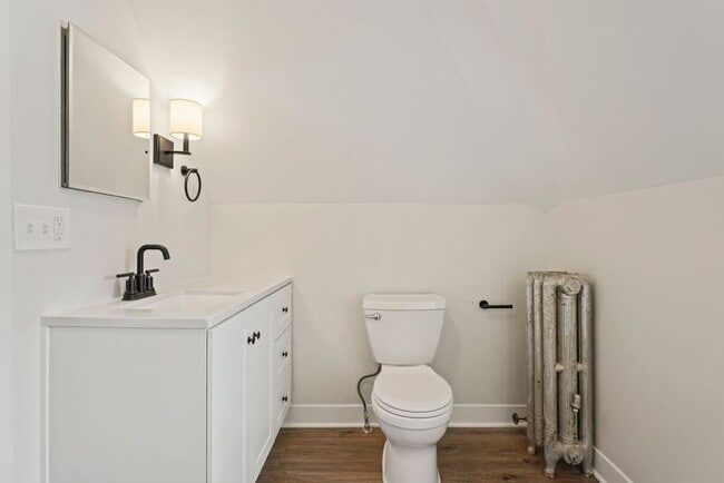 Building Photo - 101 Union Ave