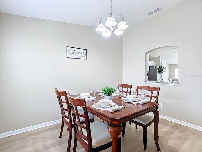 Building Photo - 1639 Saddlehorn Dr