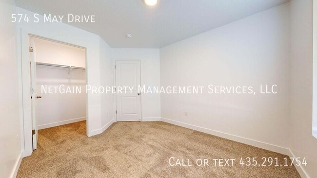 Building Photo - 574 May Dr