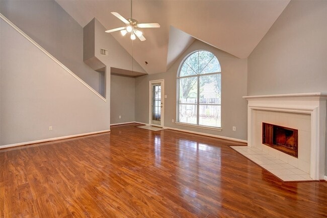 Building Photo - 2114 Whirlaway Dr
