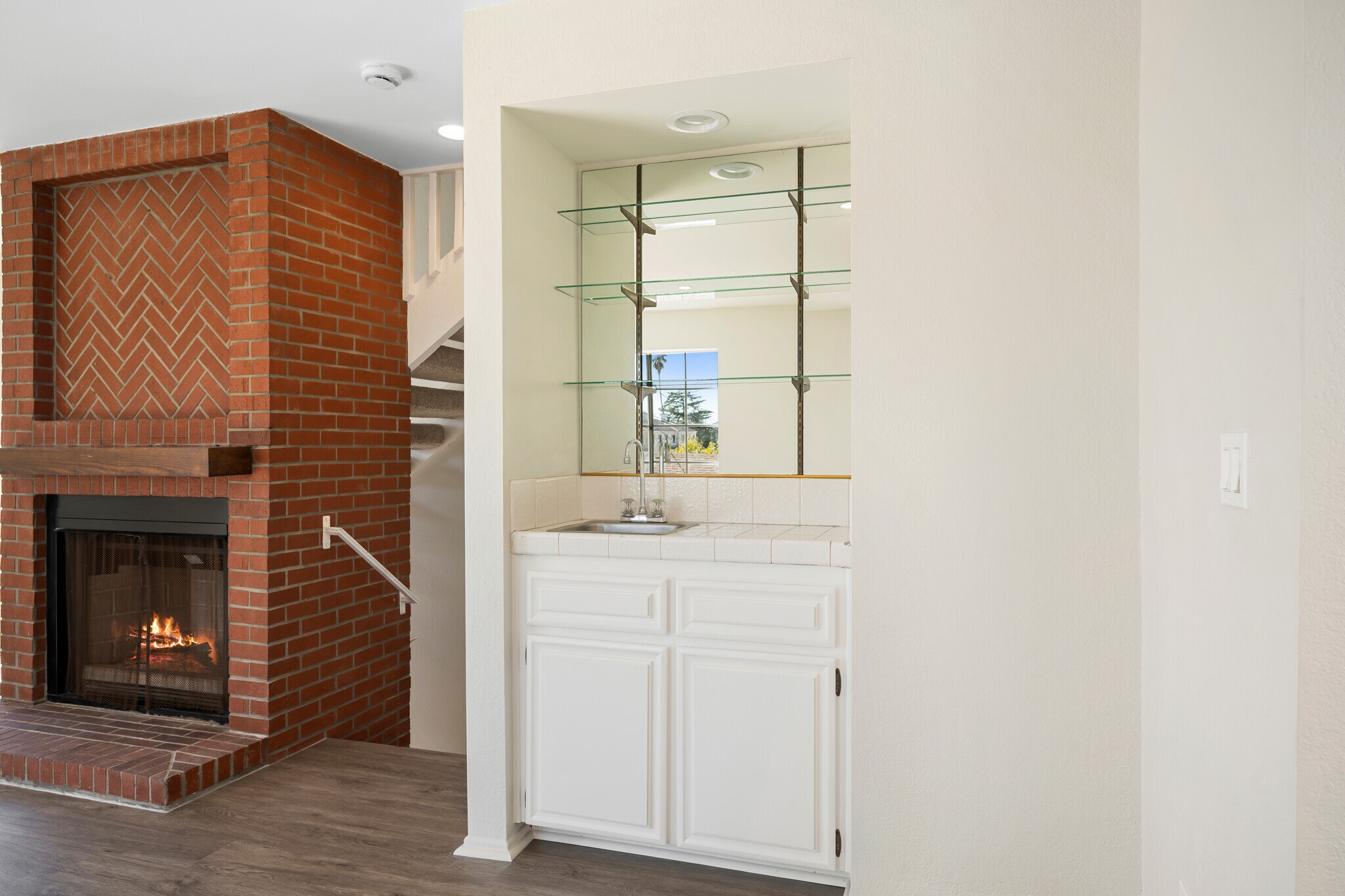 Building Photo - 1030 Ruberta Ave