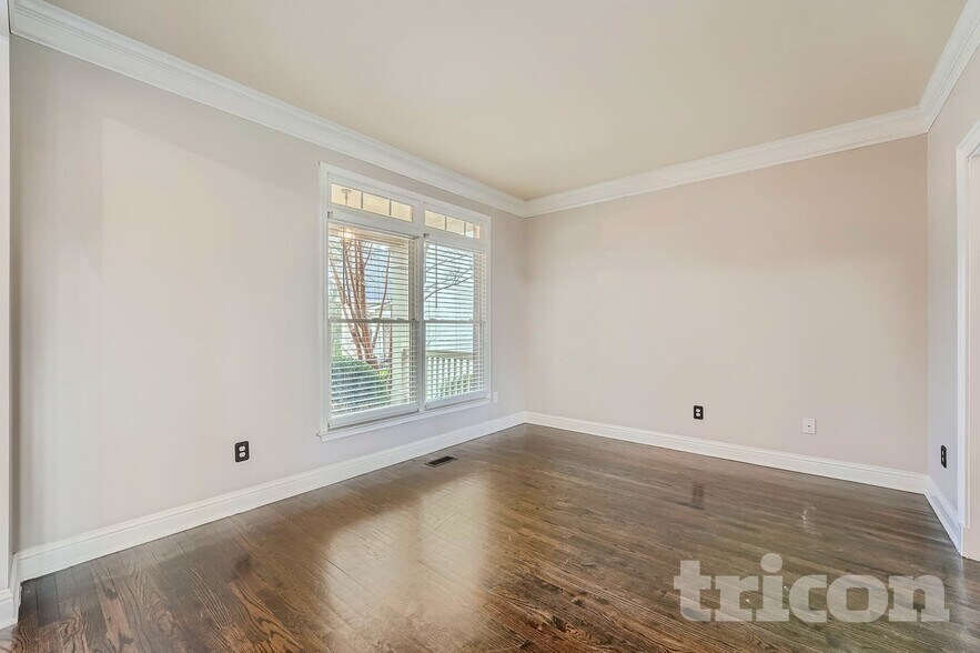 Building Photo - 6660 Granite Gate Pass