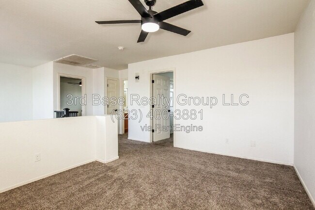 Building Photo - 13829 W Rovey Ave