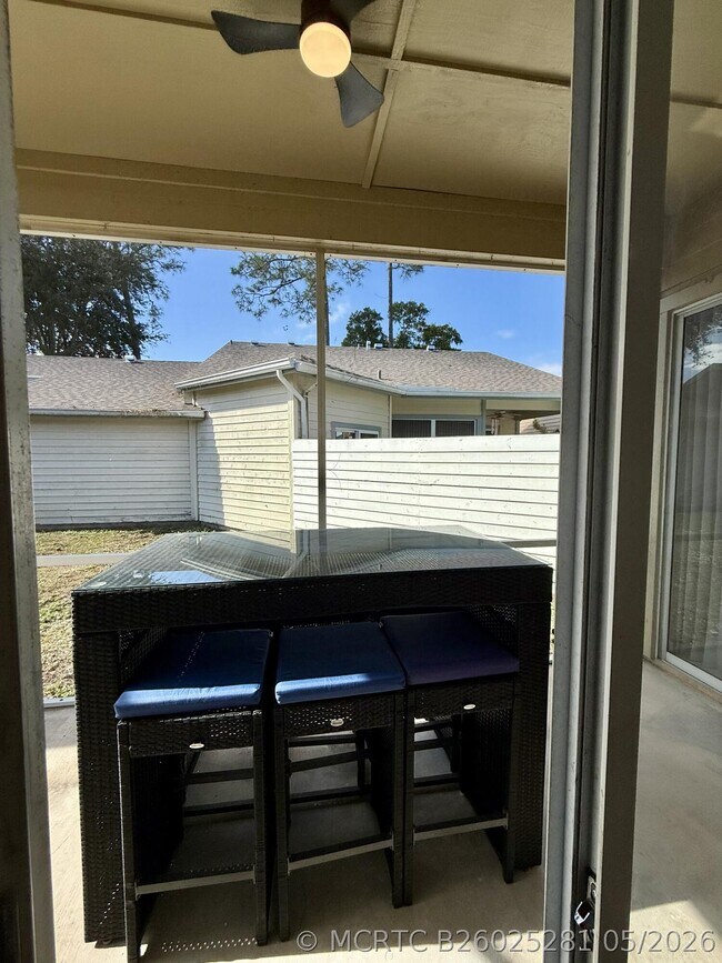 Building Photo - 1049 Mourning Dove Ln