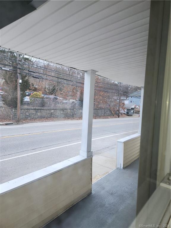 Building Photo - 77 Norwich Ave
