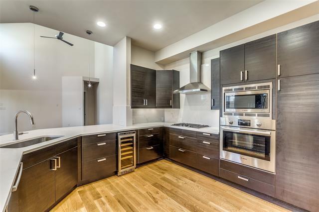 Building Photo - 2070 Modern Pl