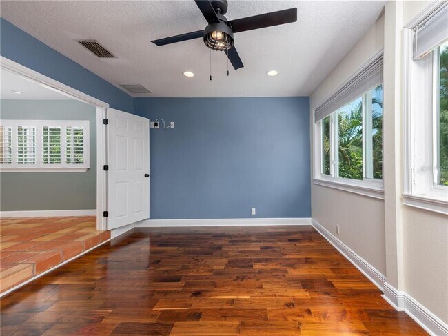 Building Photo - 1153 Tookes Rd