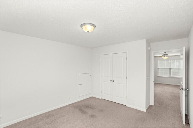 Building Photo - 1832 Charismatic Pl