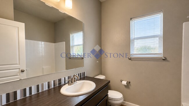 Building Photo - Fantastic Home With No Back Neighbors!