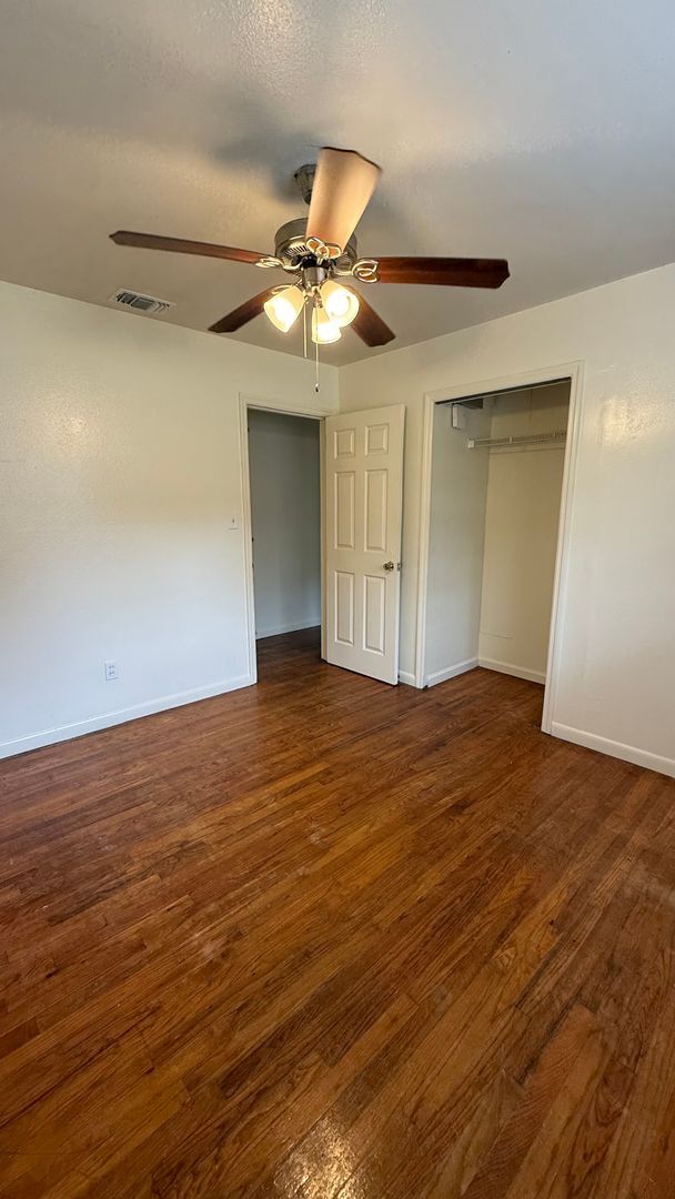 Building Photo - 1803 Atkamire Dr