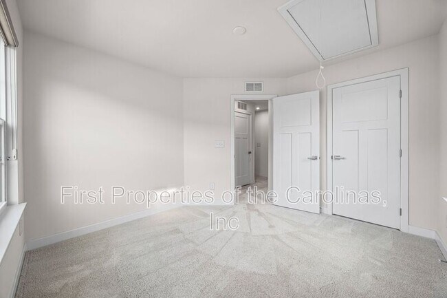 Building Photo - 332 Cramerton Mills Pkwy