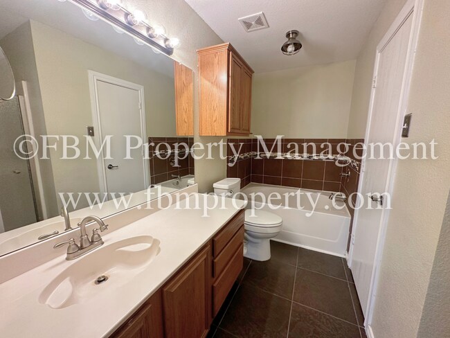 Building Photo - 1309 Rye Glen Dr