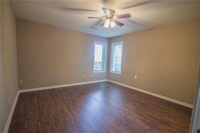 Building Photo - 3200 Cardinal Creek Cir