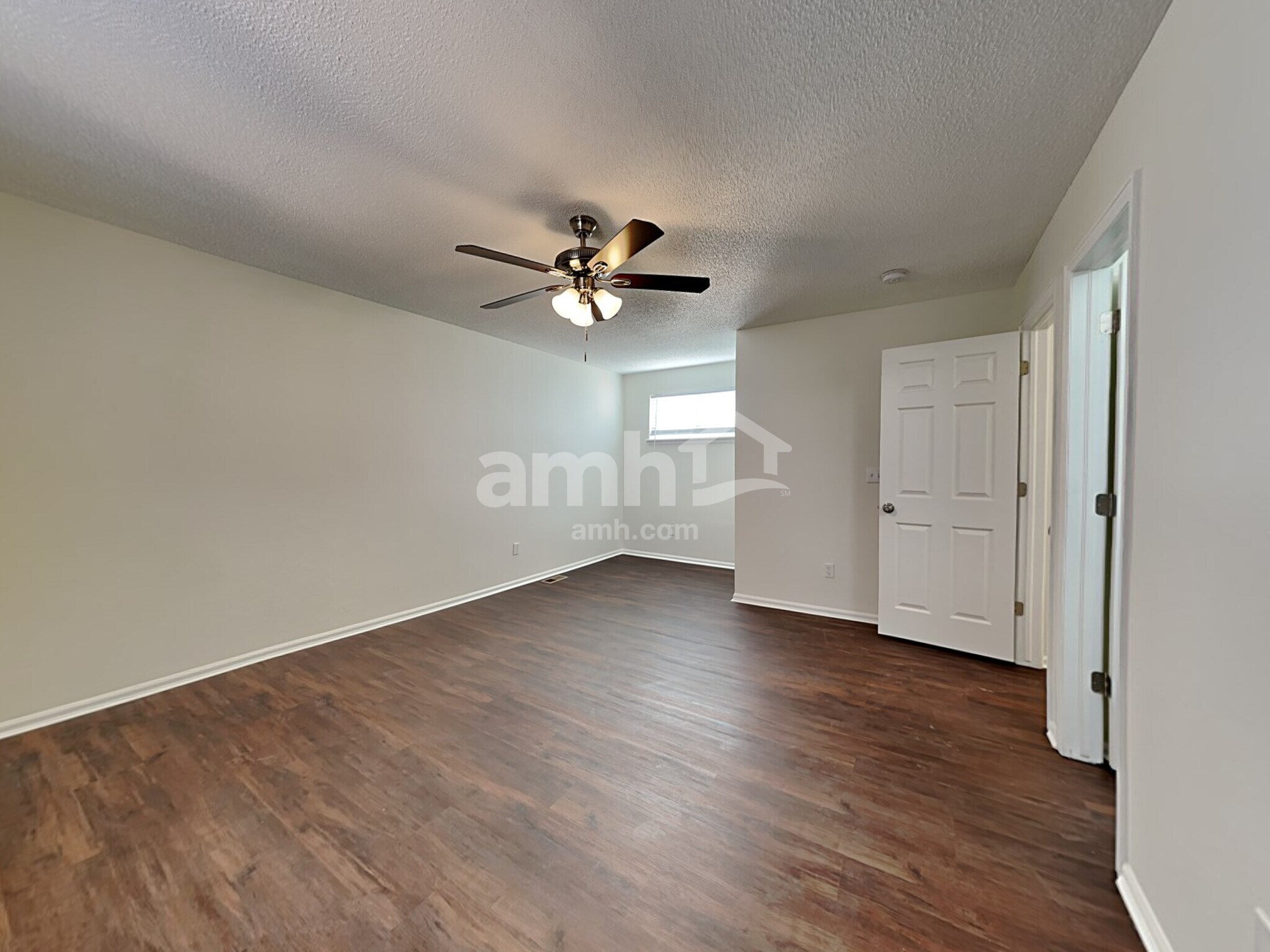 Building Photo - 4821 Ardley Dr