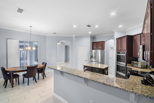 Building Photo - 410 Sauvignon Way