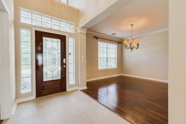 Building Photo - 5426 Portage Rock Ln